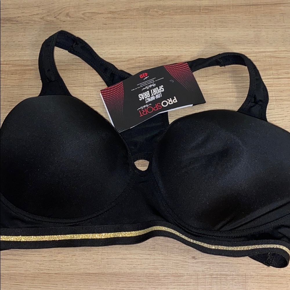 Pro Sport Black Wireless Bra